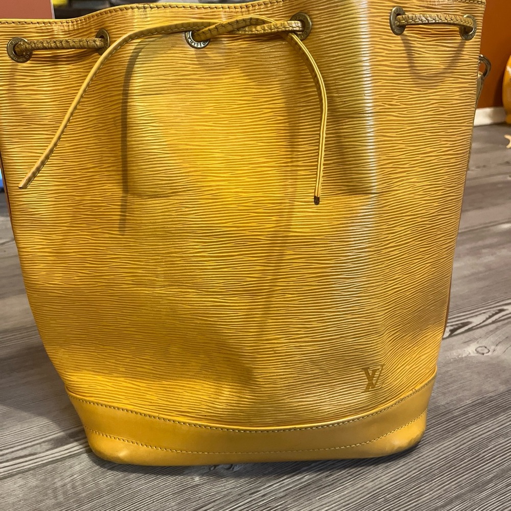 Vintage Louis Vuitton Noé Bucket Bag - Picture 1 of 14
